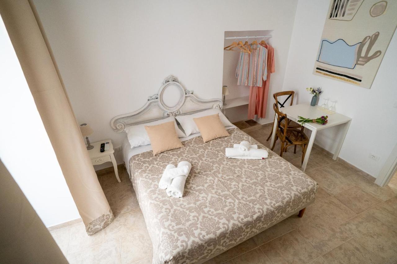 Corte Pietrantica - Charming Rooms & Suites Giovinazzo Ngoại thất bức ảnh